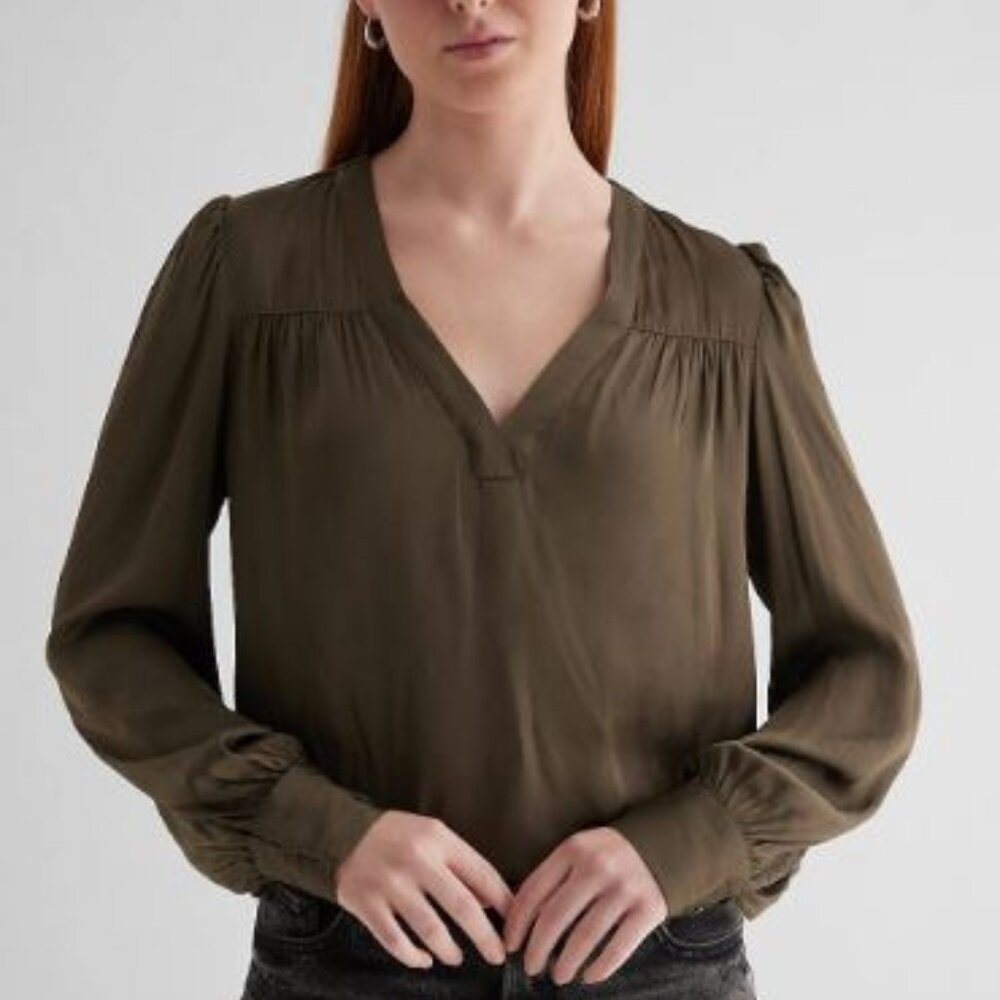 NWOT Express Satin V-Neck Cuff Sleeve Top - size XL